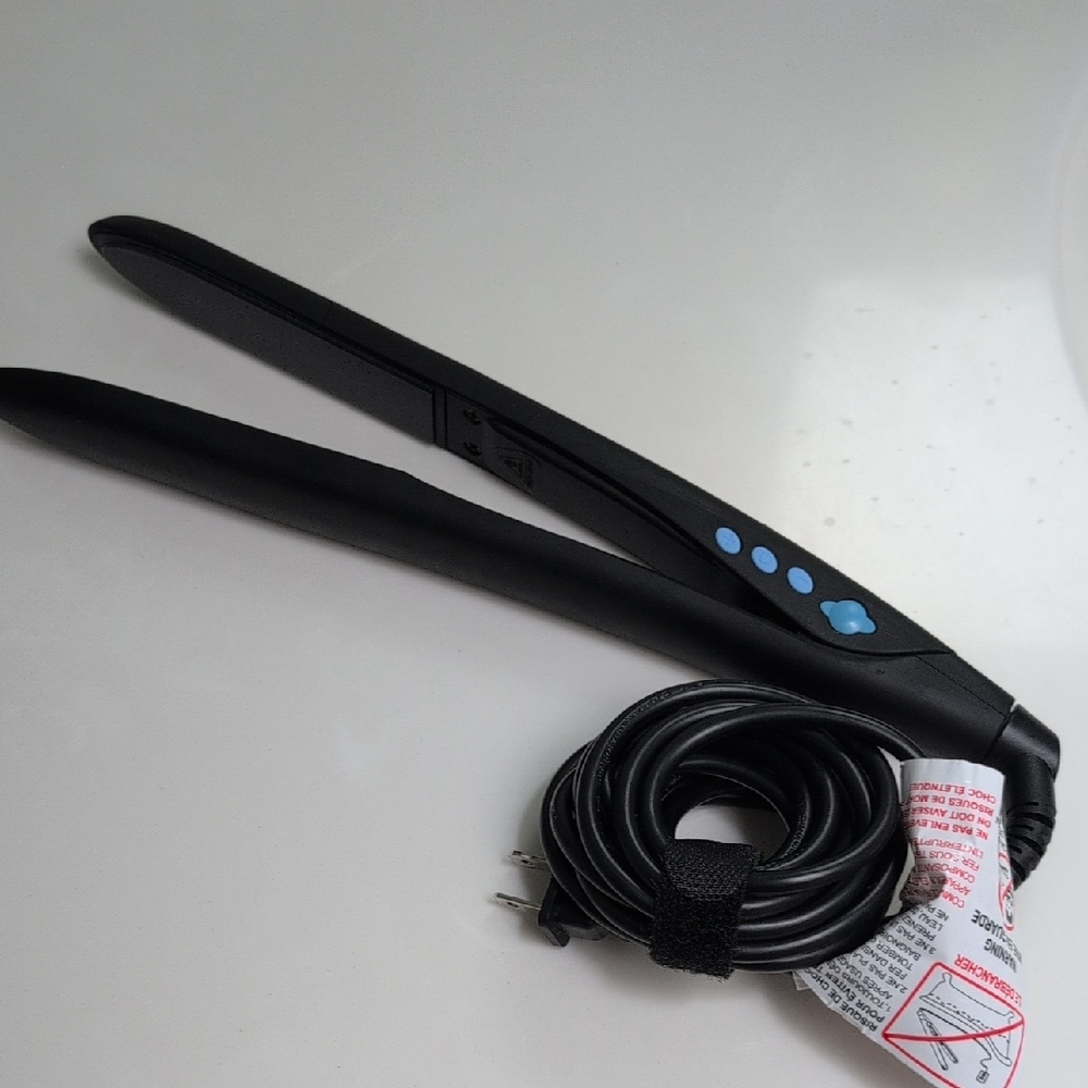 Bio Ionic 10x Flat Iron (1 in.)